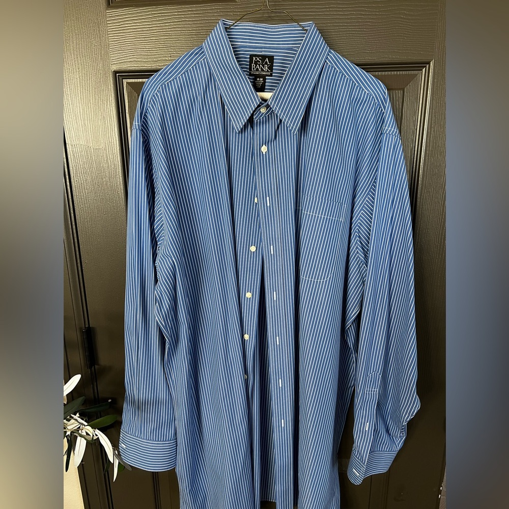 Joseph A bank men’s dress shirt ￼